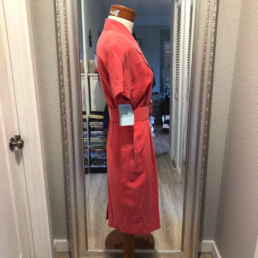 NWT VINTAGE 100% SILK WRAP DRESS W/MATCHING BELT - Picture 2 of 7